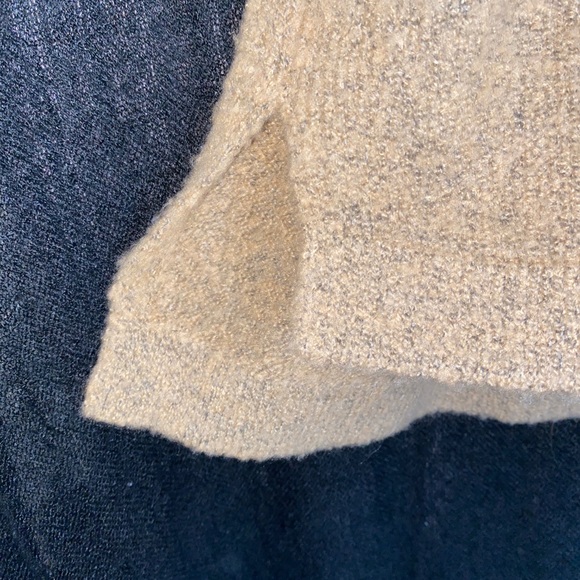 Forever 21 | Soft oversized sweater - Picture 3 of 4